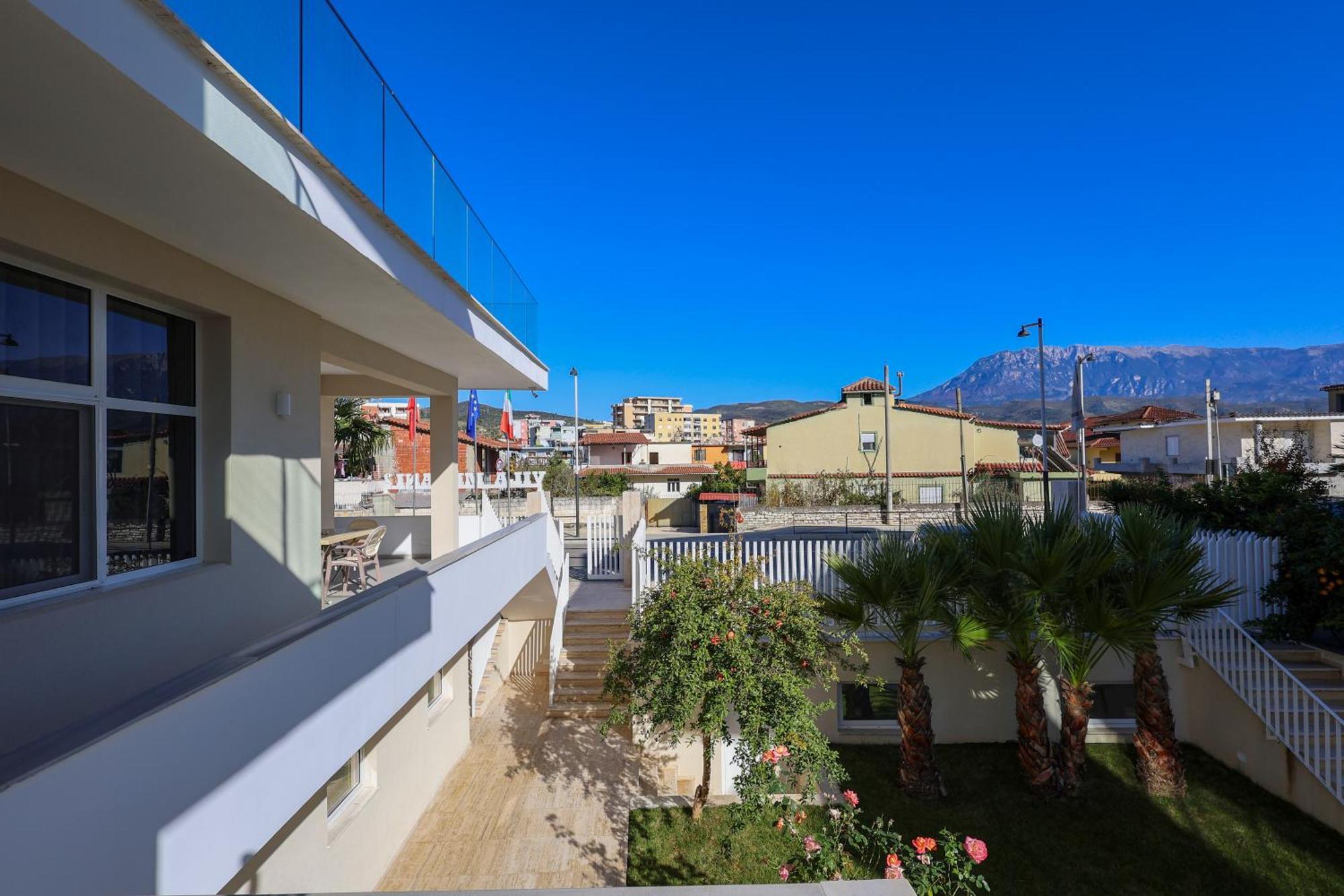 Apartaments Mimani 2 Berat Exterior photo